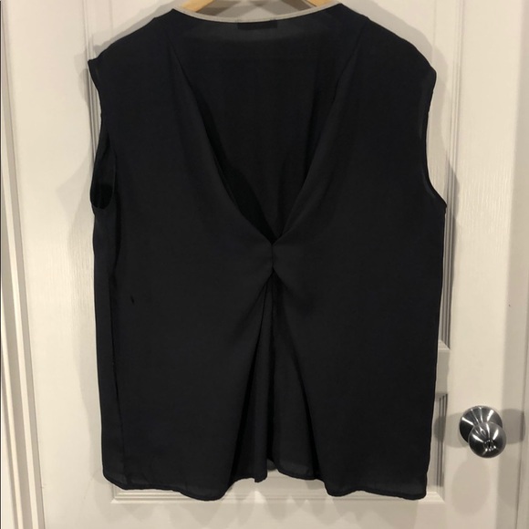 Grey, sleeveless blouse with silver accents - Picture 2 of 7